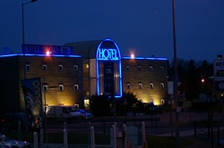 ZAMKI NAD LOARĄ / image_0205.jpg